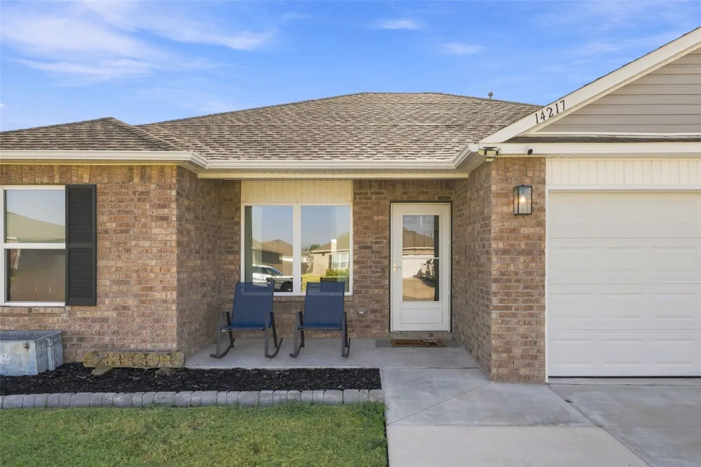 14217 75 EastAvenue Collinsville, OK 74021