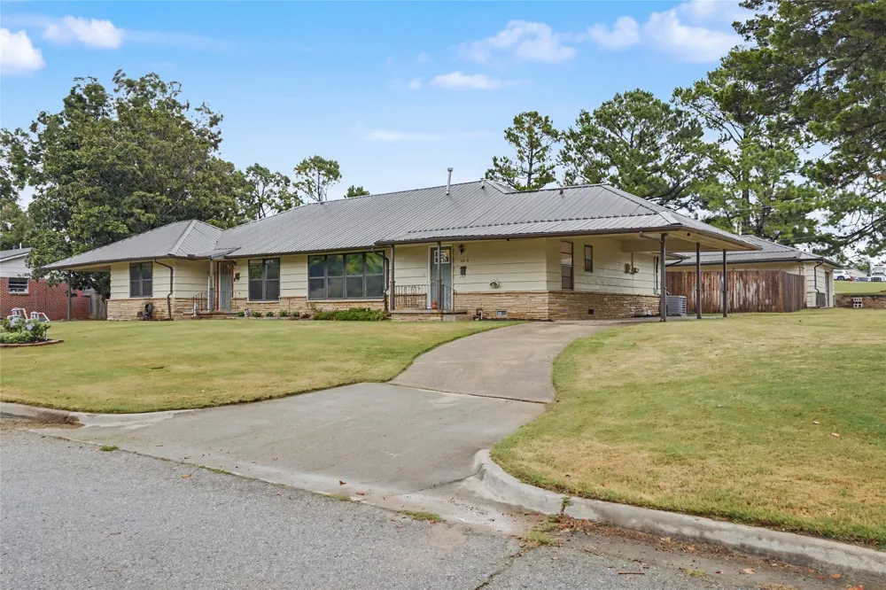 641 Apple Street Sapulpa, OK 74066