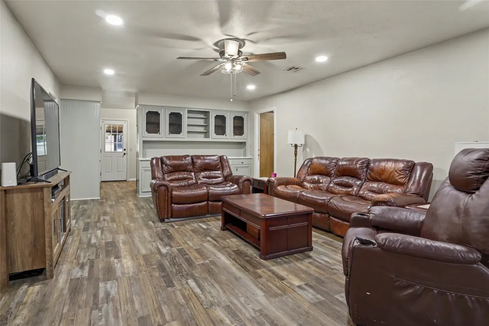 641 Apple Street Sapulpa, OK 74066