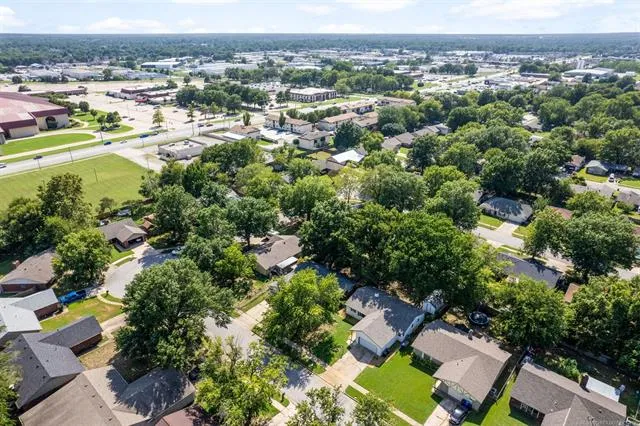 1108 Hickory Court Broken Arrow, OK 74012