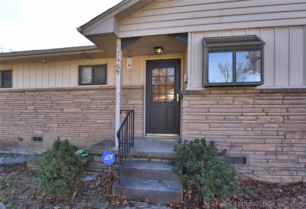 5746 E 26th Place Tulsa, OK 74114