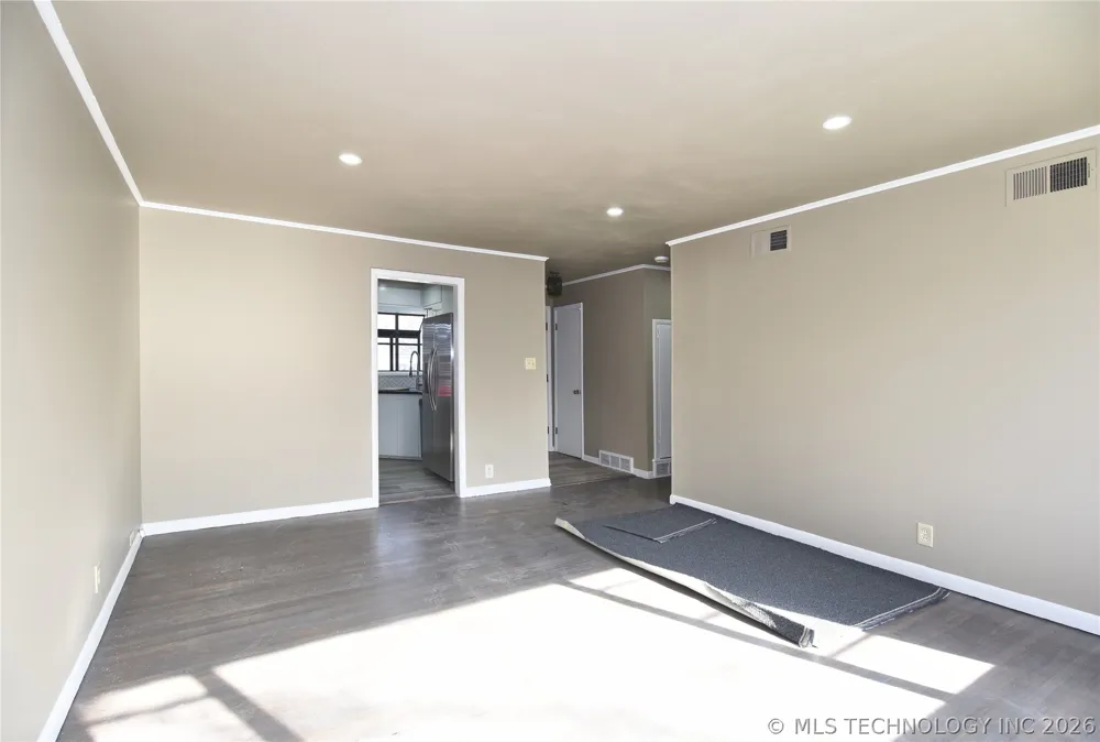 5746 E 26th Place Tulsa, OK 74114