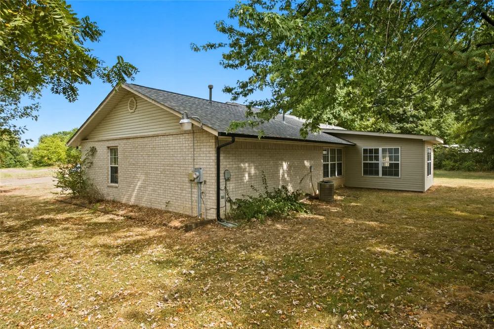 1799 W Main Street Westville, OK 74965