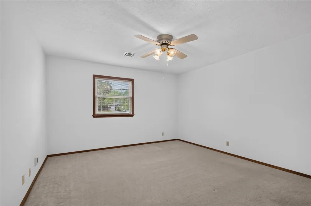 1013 King Drive Bartlesville, OK 74006