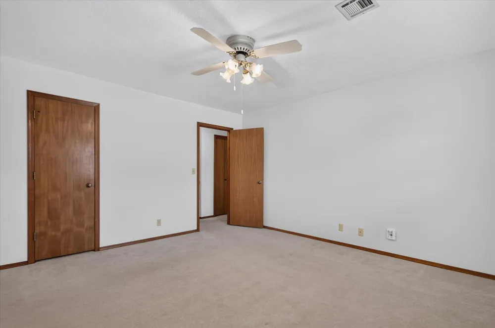 1013 King Drive Bartlesville, OK 74006