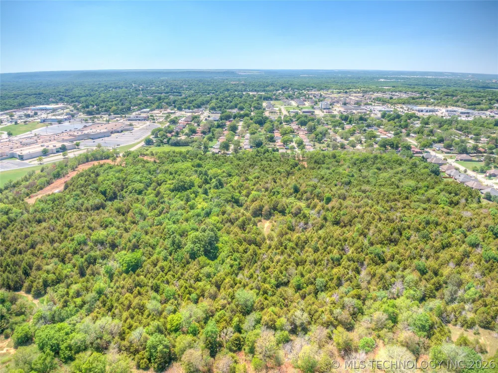 1 SE Barnett Avenue Bartlesville, OK 74006