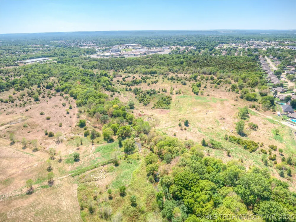 1 SE Barnett Avenue Bartlesville, OK 74006