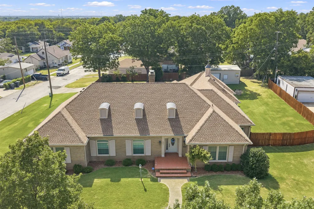 801 NW D STREET Ardmore, OK 73401