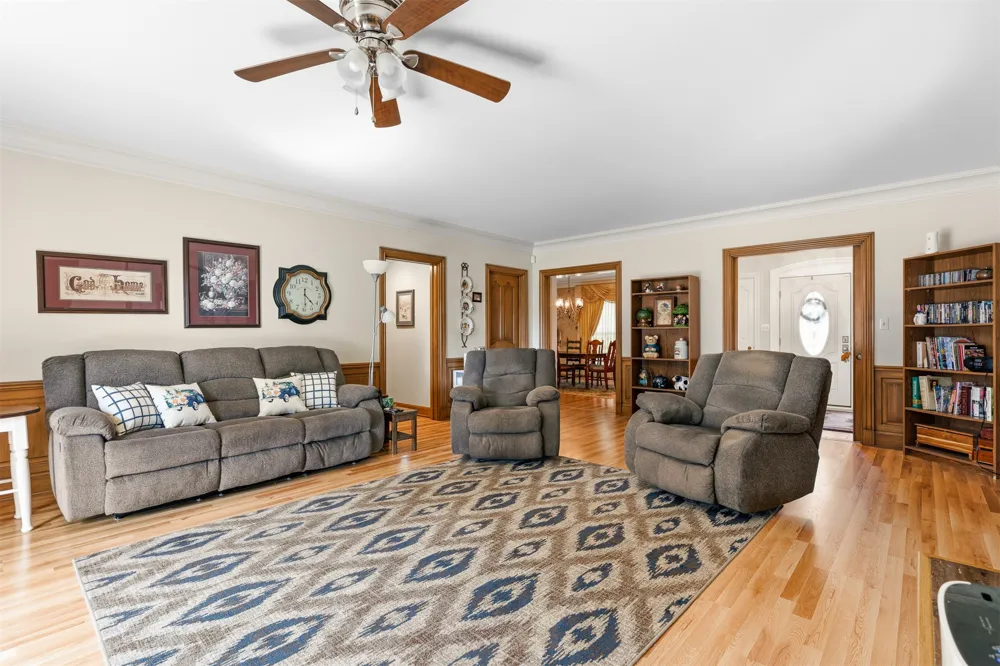 801 NW D STREET Ardmore, OK 73401