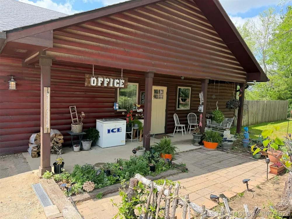 11061 Highway 70 Kingston, OK 73439
