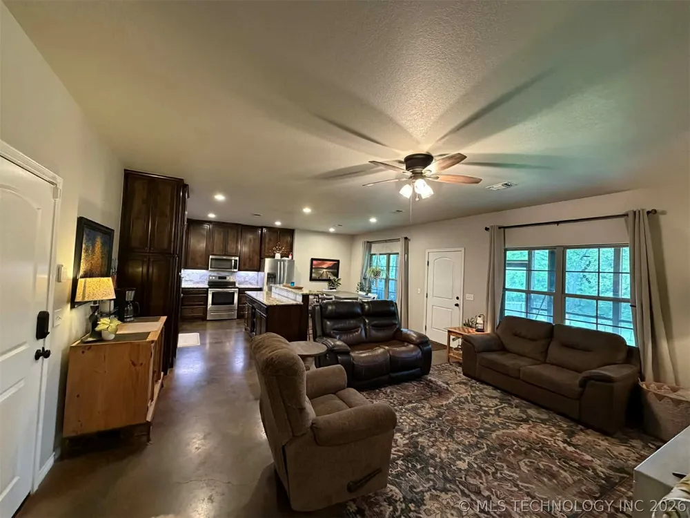 11061 Highway 70 Kingston, OK 73439