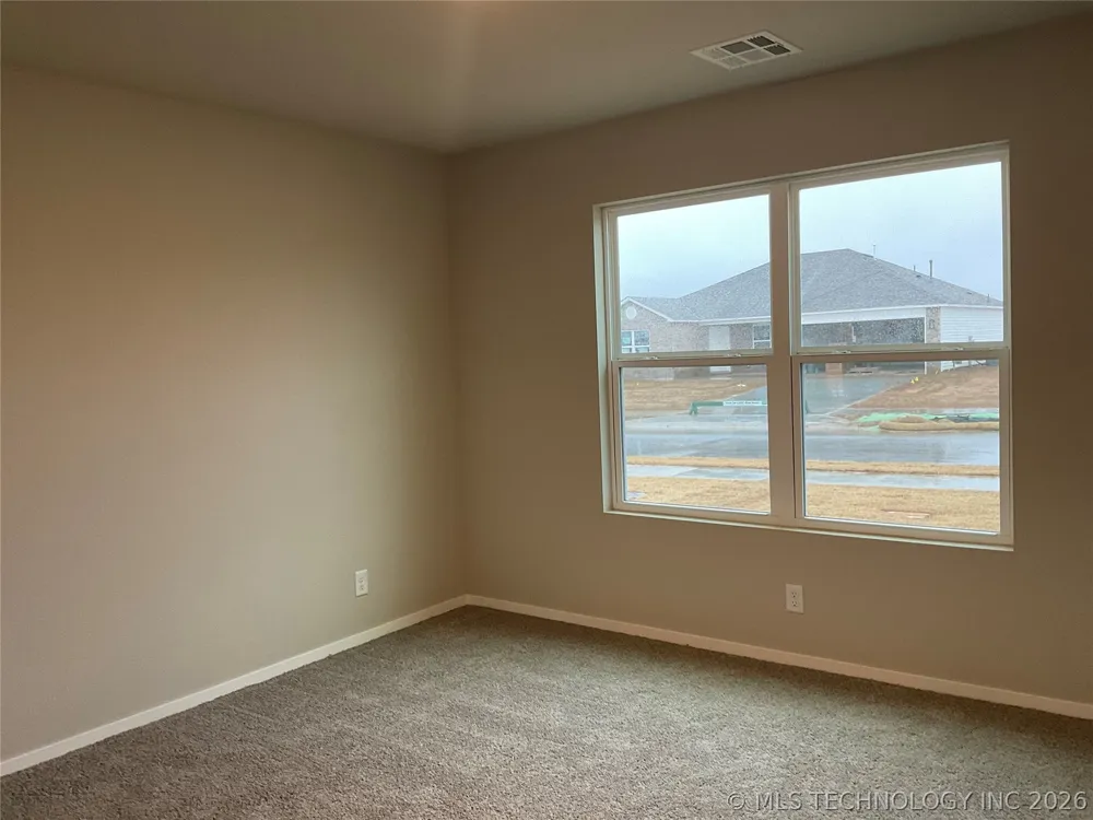1108 W Odessa Road Claremore, OK 74019