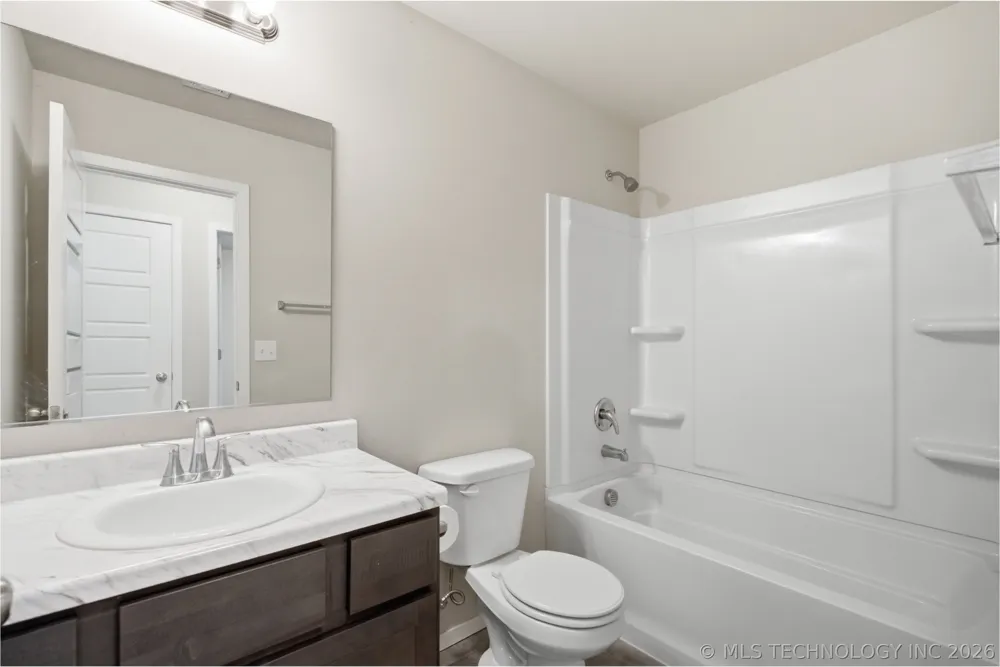 11526 S 235th East Avenue Broken Arrow, OK 74014