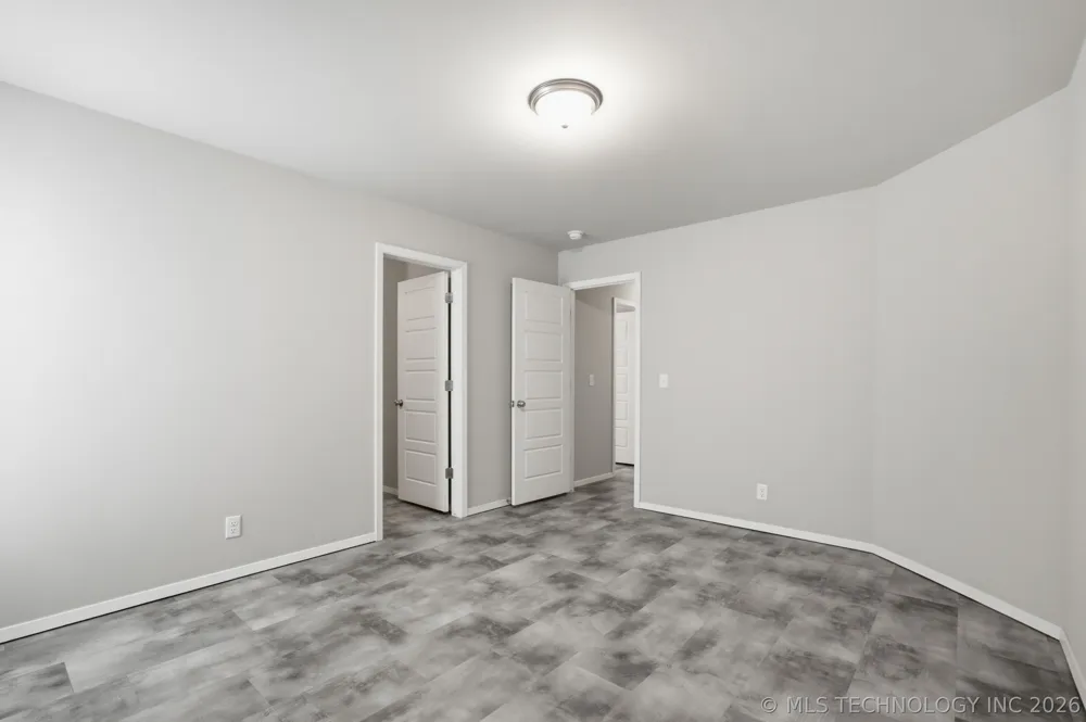 11526 S 235th East Avenue Broken Arrow, OK 74014