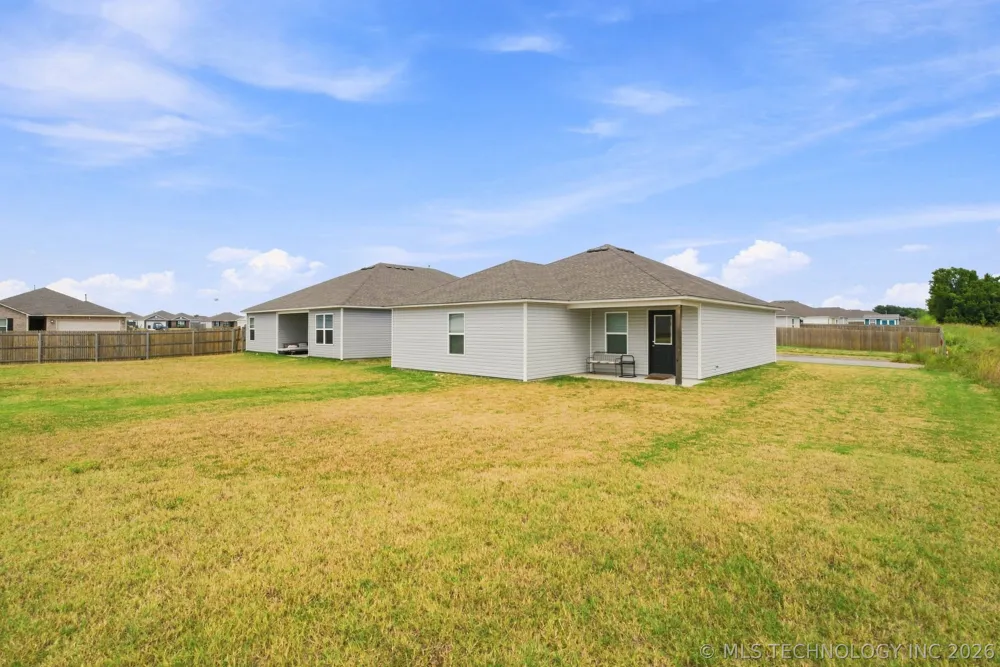 11526 S 235th East Avenue Broken Arrow, OK 74014