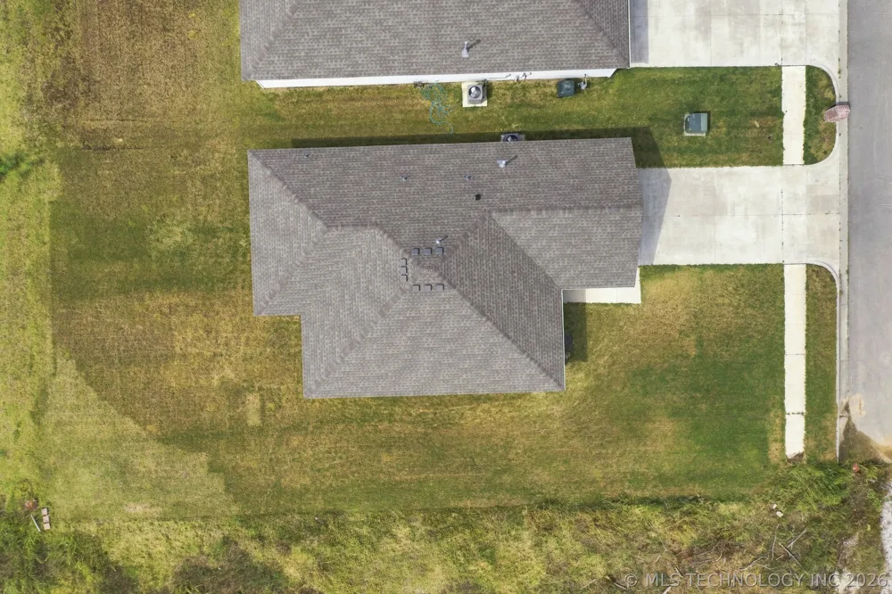 11526 S 235th East Avenue Broken Arrow, OK 74014