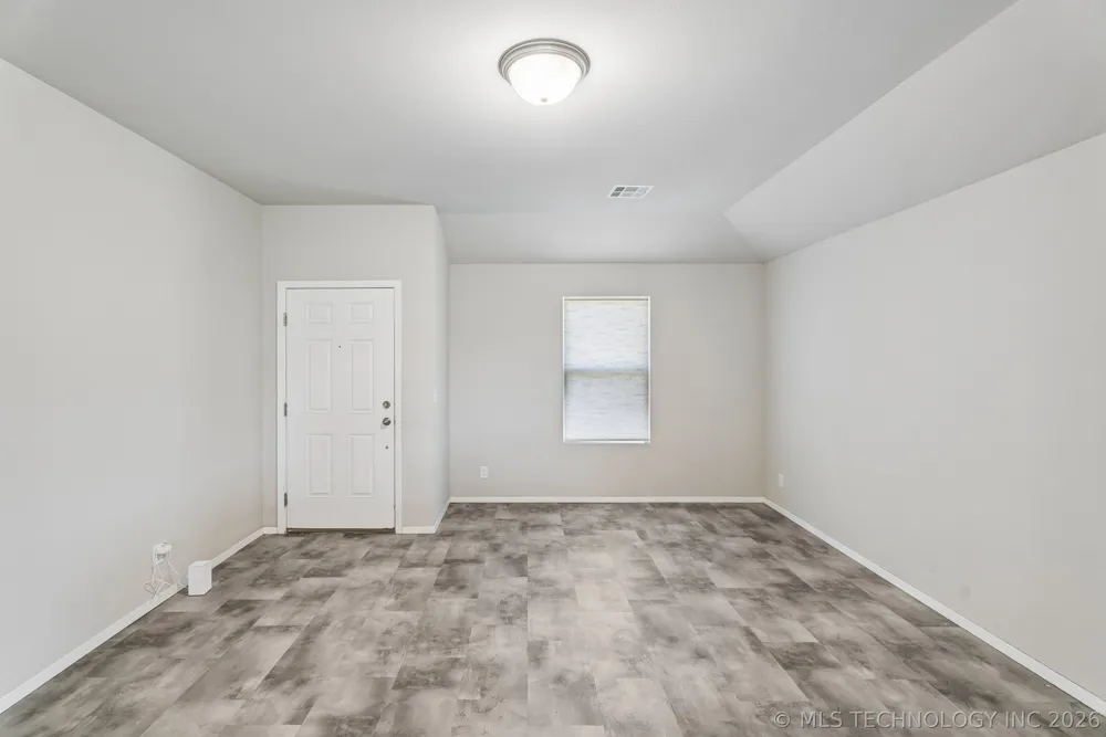 11526 S 235th East Avenue Broken Arrow, OK 74014