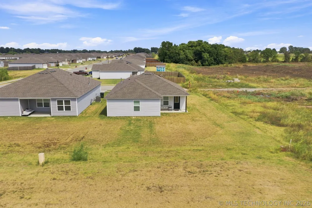 11526 S 235th East Avenue Broken Arrow, OK 74014