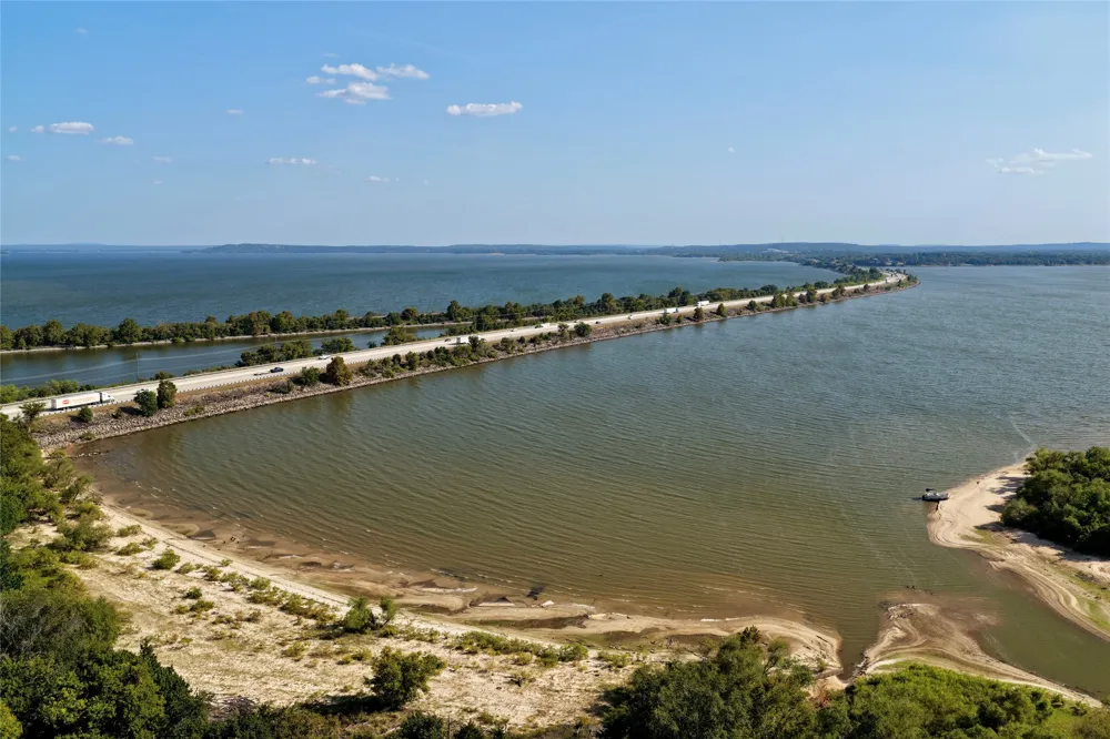 417797 E 1145 Eufaula, OK 74432