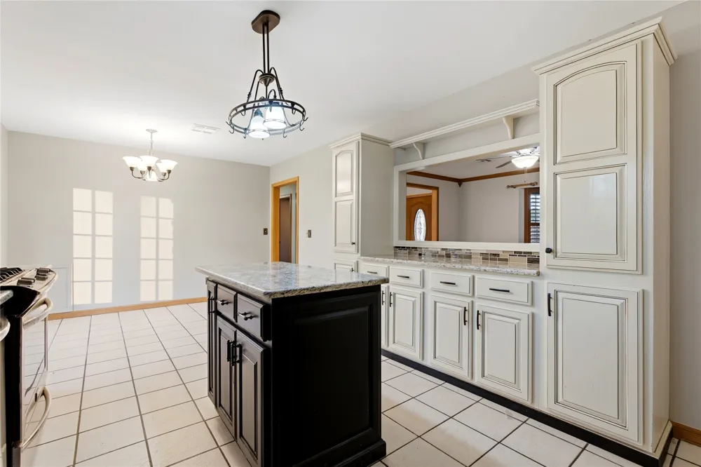 18760 Highway 52 Highway Morris, OK 74445