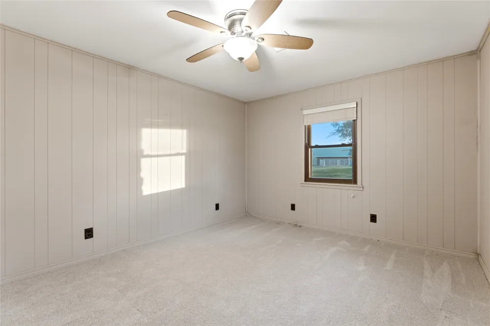 18760 Highway 52 Highway Morris, OK 74445