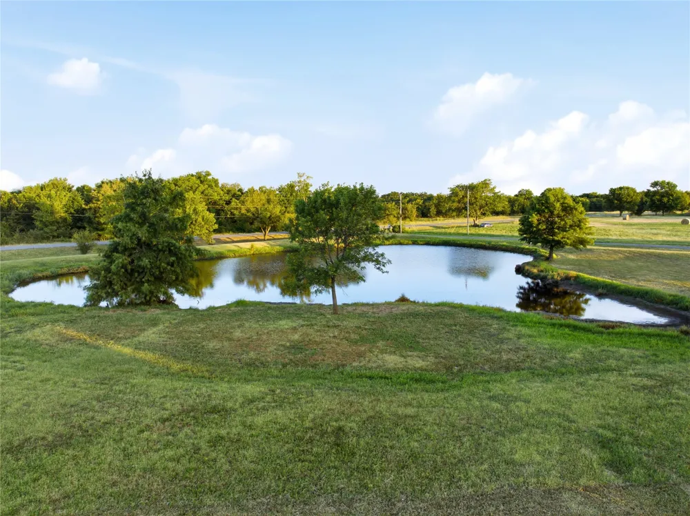 18760 Highway 52 Highway Morris, OK 74445