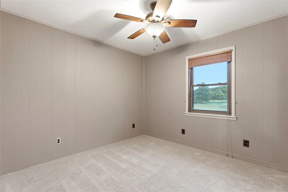 18760 Highway 52 Highway Morris, OK 74445