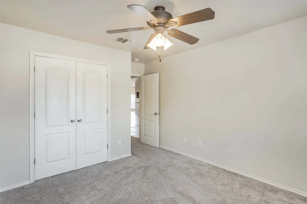 720 Hedgewood Drive Oklahoma City, OK 73160