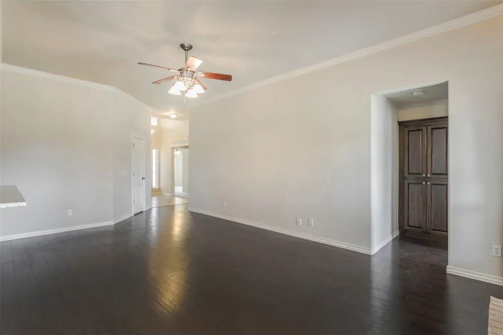 720 Hedgewood Drive Oklahoma City, OK 73160