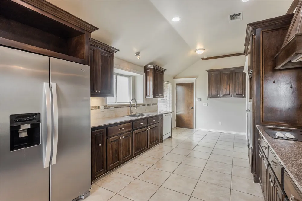 720 Hedgewood Drive Oklahoma City, OK 73160