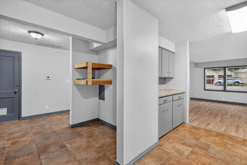 209 E 14th Bartlesville, OK 74003