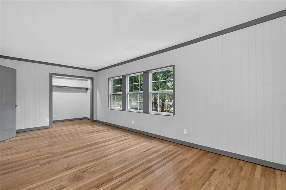 209 E 14th Bartlesville, OK 74003