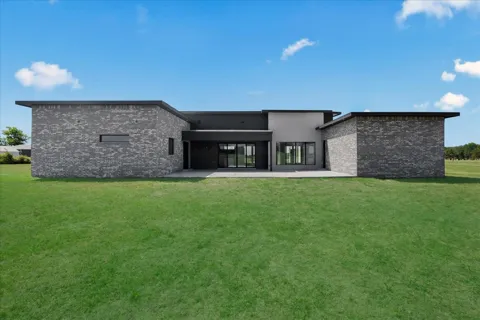 3497 E 400 ROAD