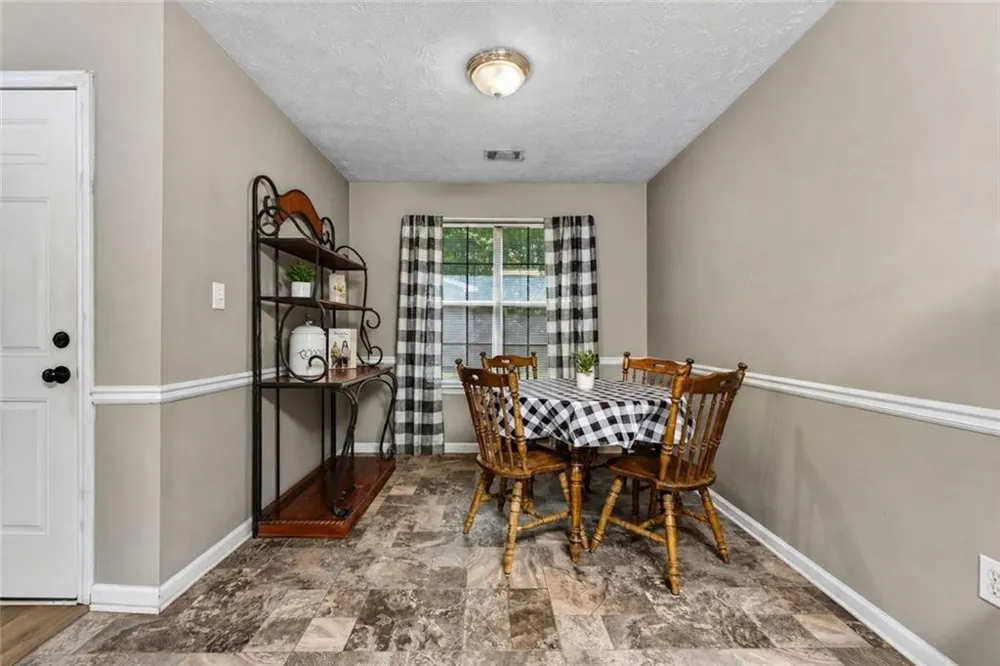 315 Wild Turkey Lane Locust Grove, GA 30248
