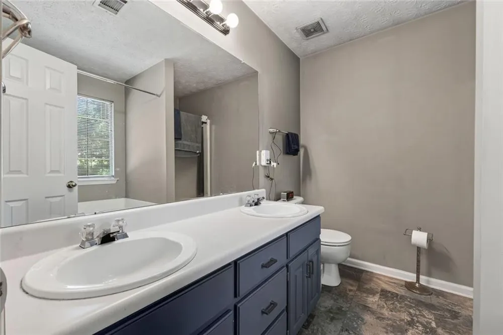 315 Wild Turkey Lane Locust Grove, GA 30248