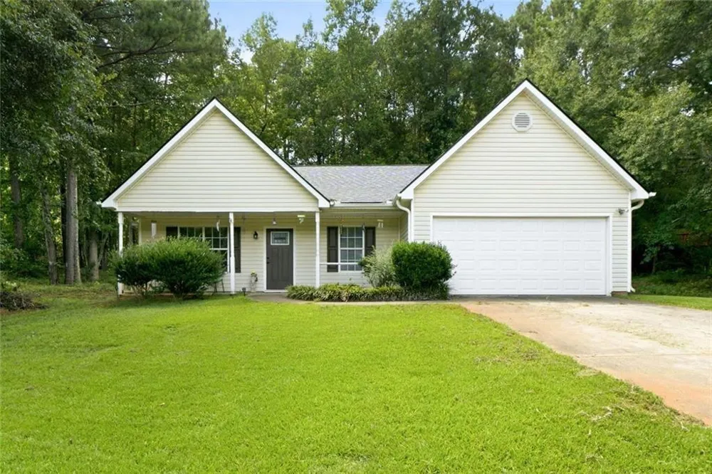 315 Wild Turkey Lane Locust Grove, GA 30248