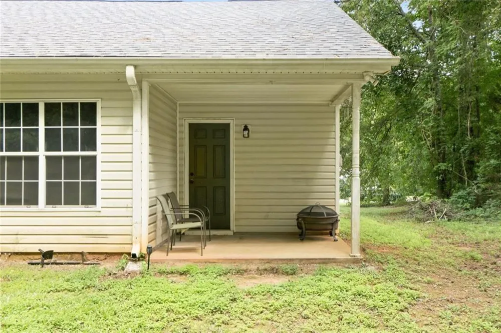 315 Wild Turkey Lane Locust Grove, GA 30248