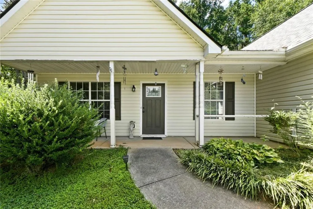 315 Wild Turkey Lane Locust Grove, GA 30248