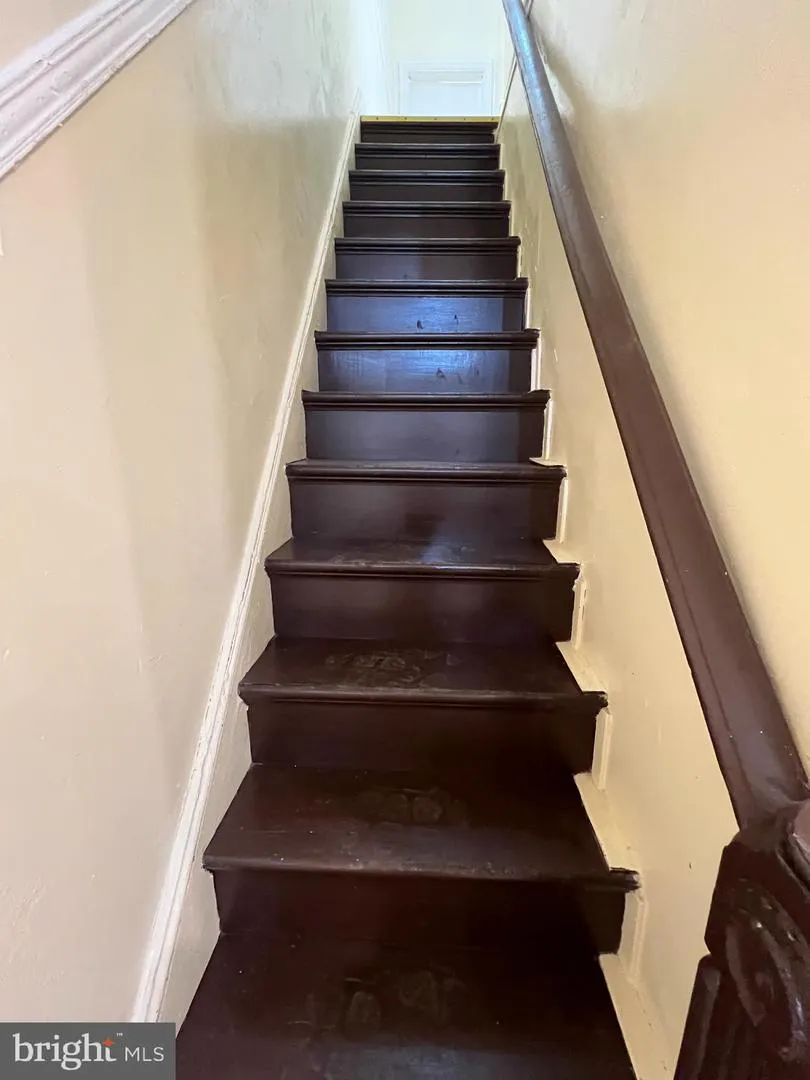 1908 E ALLEGHENY AVENUE Philadelphia, PA 19134