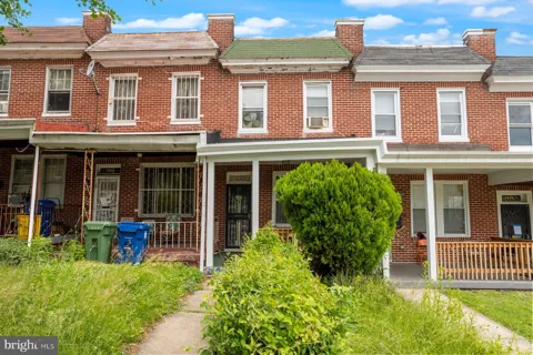 2810 ELLICOTT DRIVE