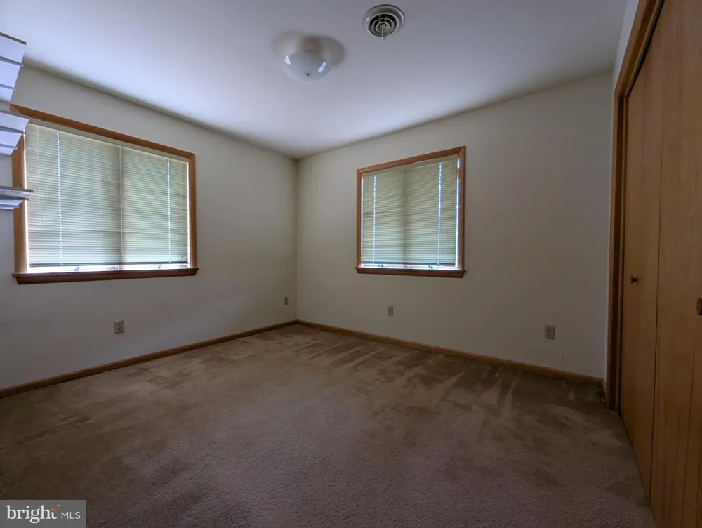 12802 GRAMLICH ROAD SW Lavale, MD 21502