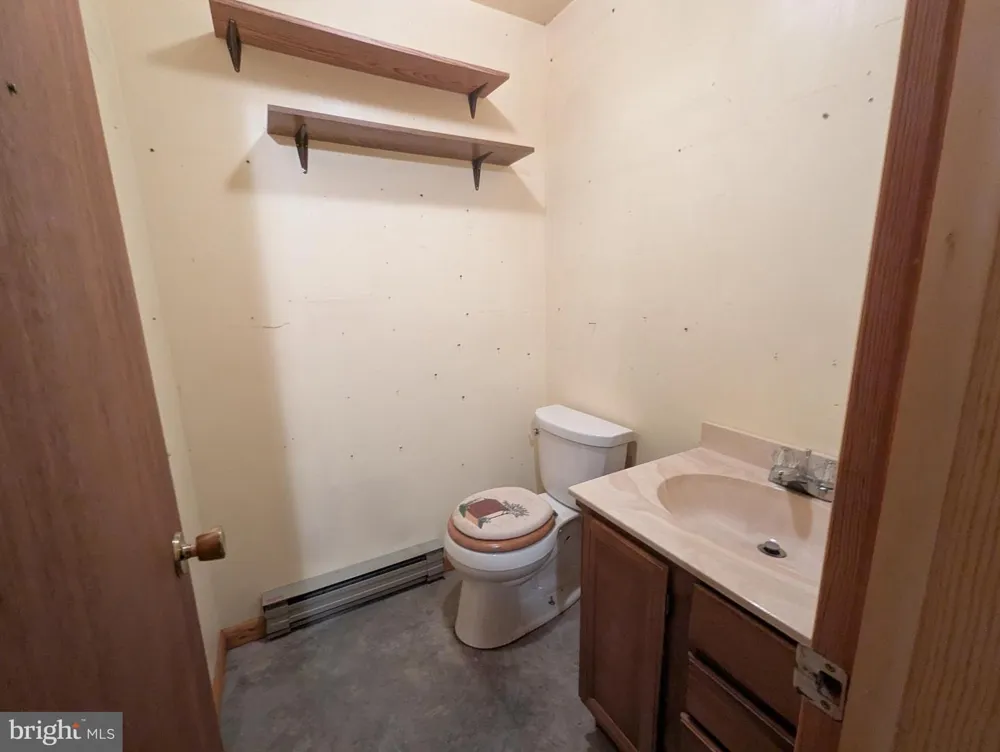 12802 GRAMLICH ROAD SW Lavale, MD 21502