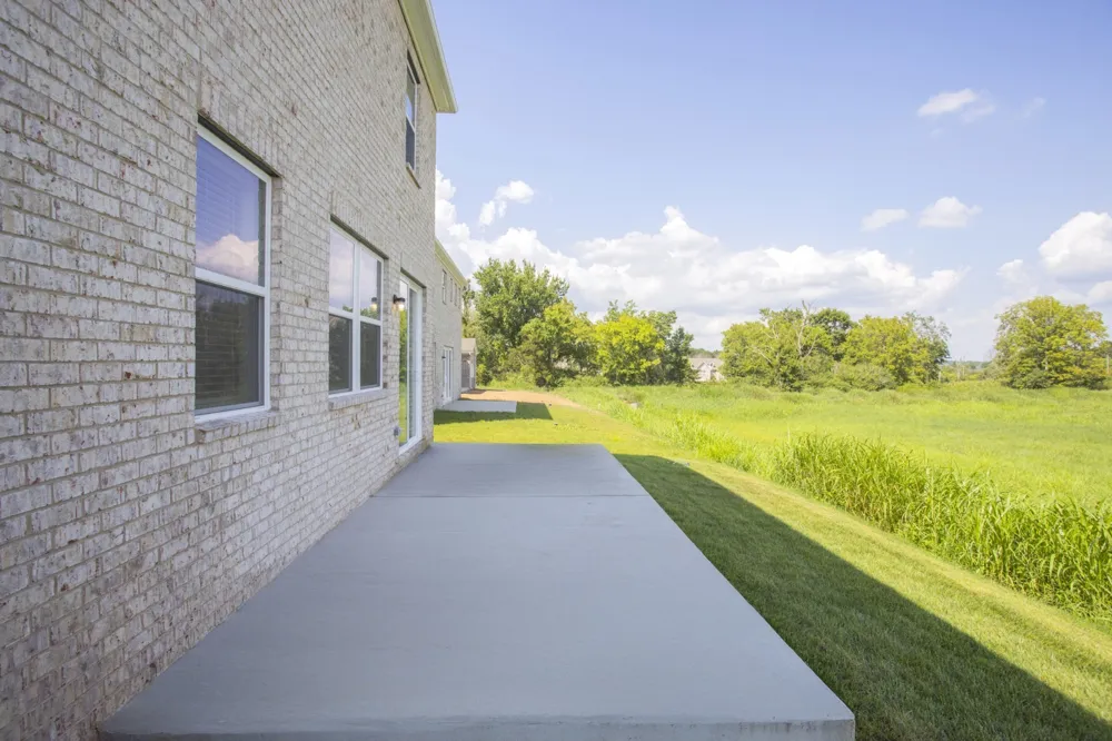 406 Downs Lane Mount Juliet, TN 37122