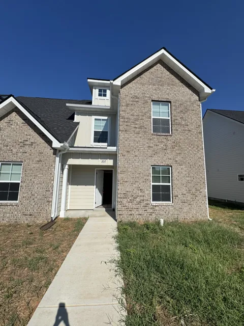 207 Mountaindale Dr
