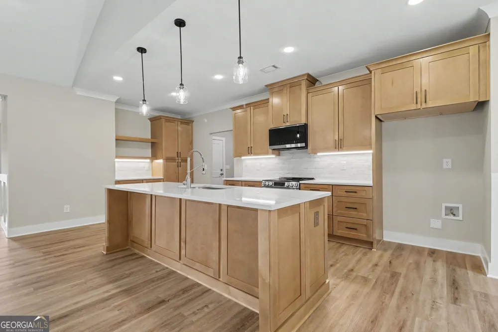 6740 Little Whistle WAY Clermont, GA 30527