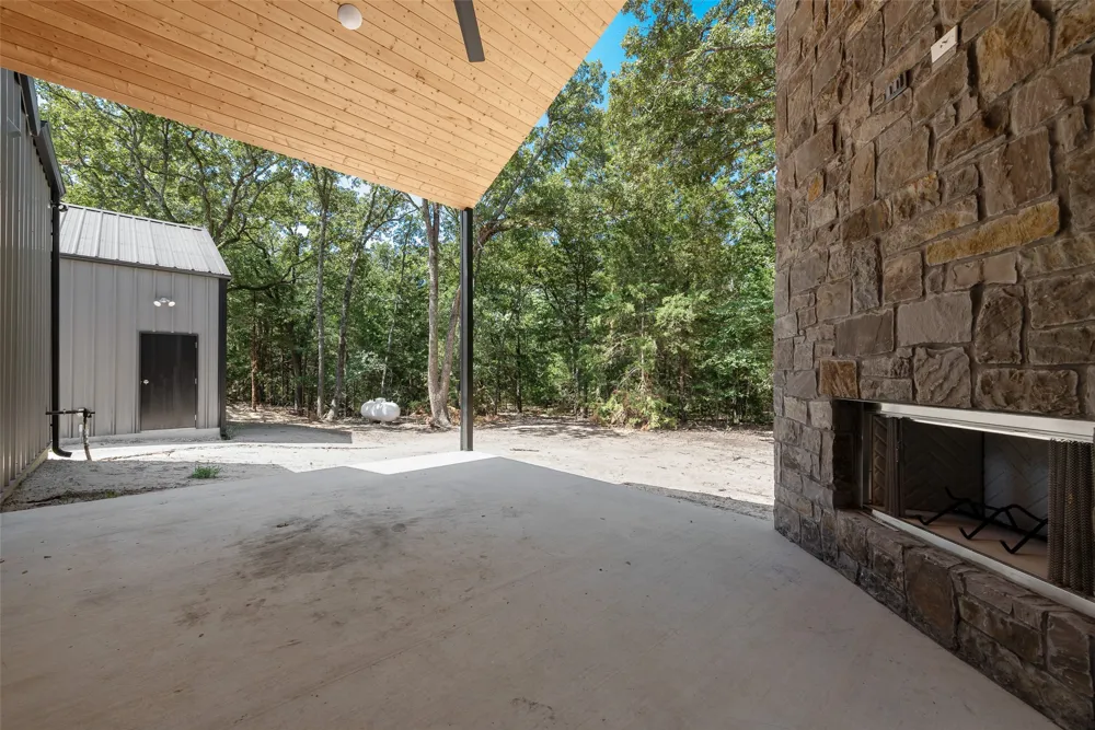 6326 FM 2101 Quinlan, TX 75474