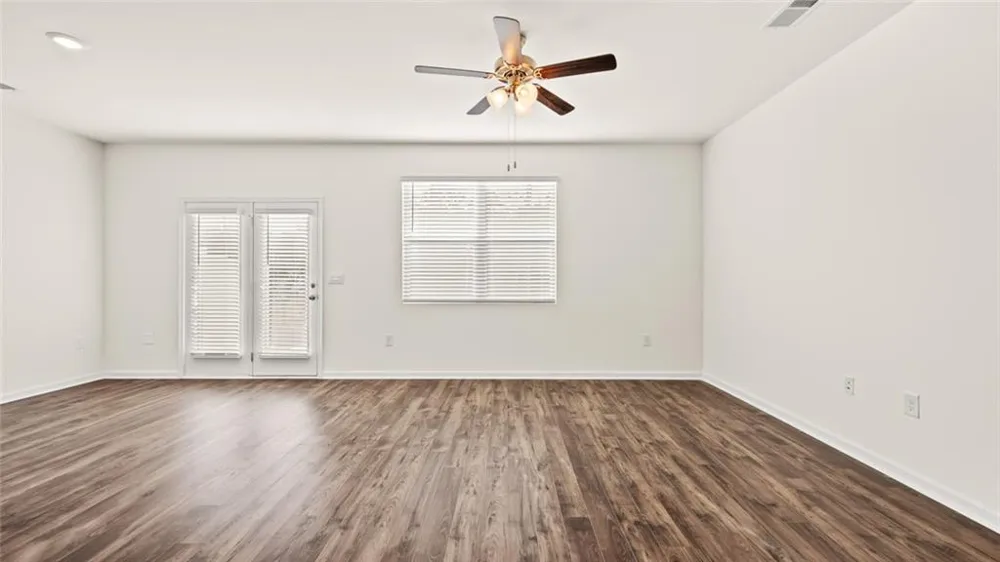 1304 Aura Lane Lawrenceville, GA 30045