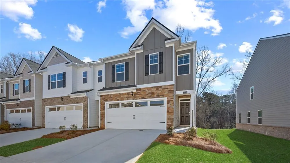1304 Aura Lane Lawrenceville, GA 30045