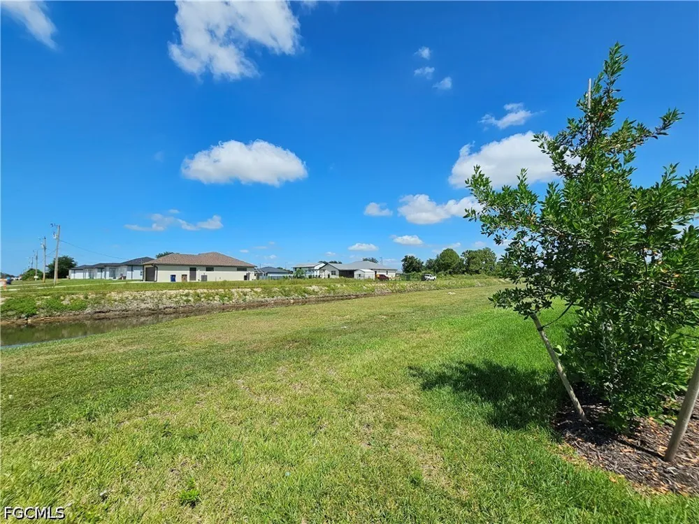 Hazelnut Court S Lehigh Acres, FL 33936