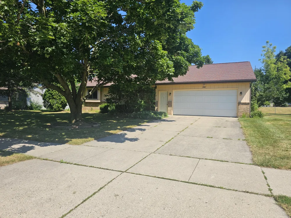 141 Ida Red Sparta, MI 49345